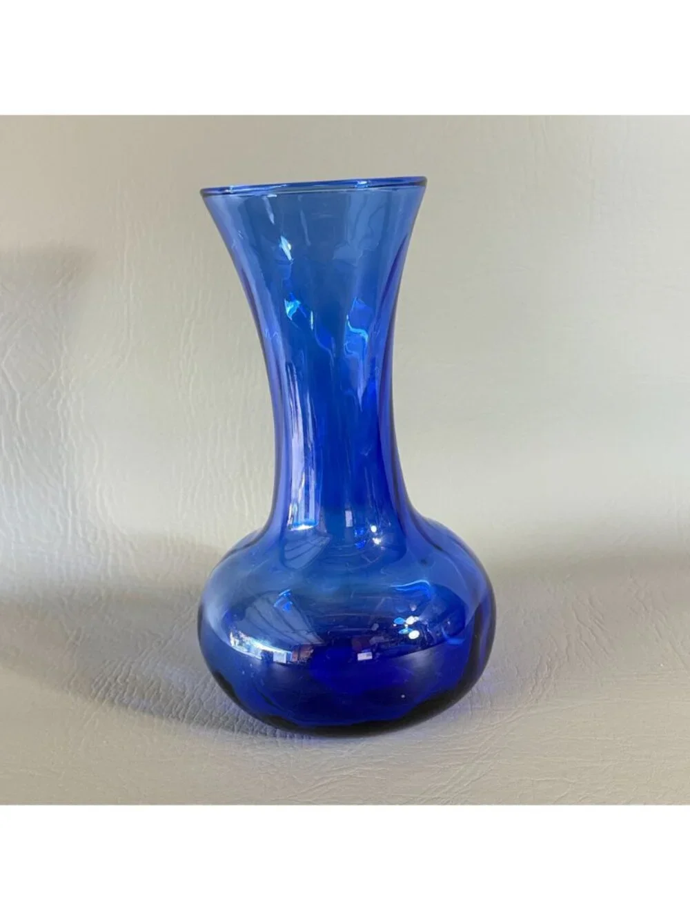 Vintage Indiana Glass Illusions Cobalt Blue Bud Vase Hourglass Onion Bulb 7.8